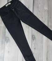 Jeansy czarne modelujące S