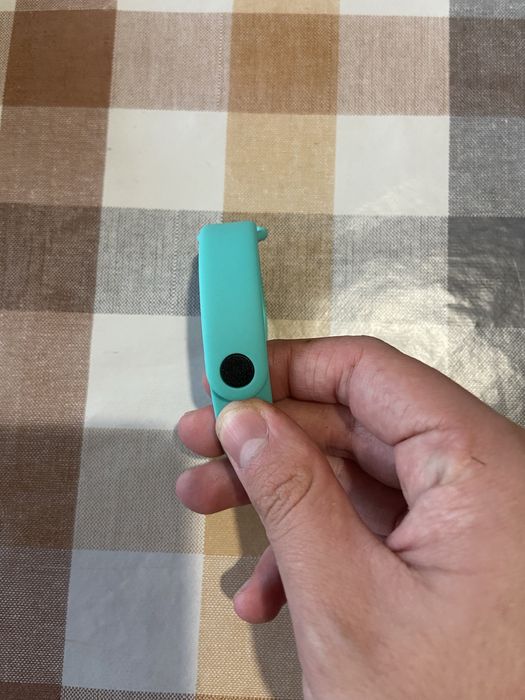 Pulseira mi Band 4  cor verde claro ( Portes gratis )