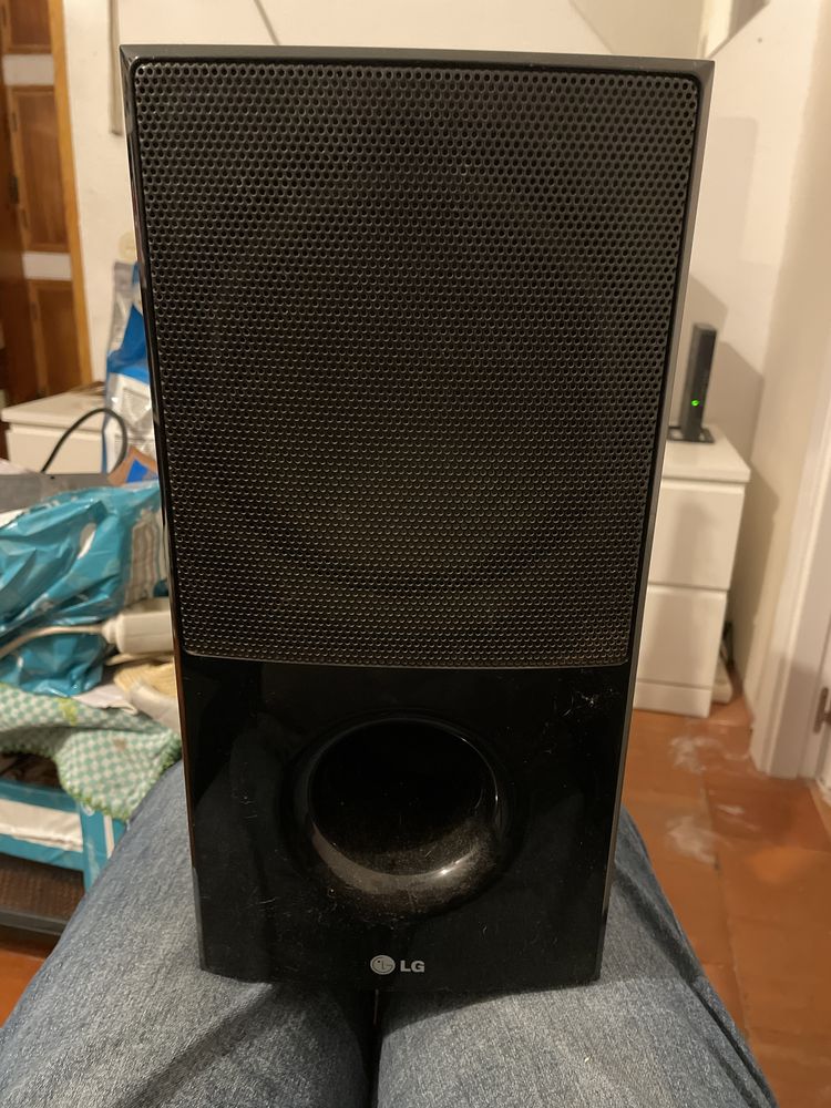 Caixa Subwoofer LG