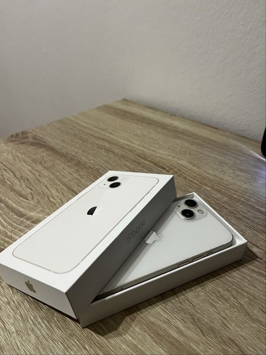 Продам Iphone 13 айфон 13