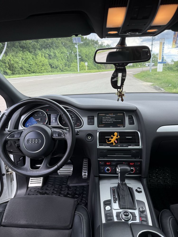 Audi Q7 4.2 tdi s-line в ідеальному стані.