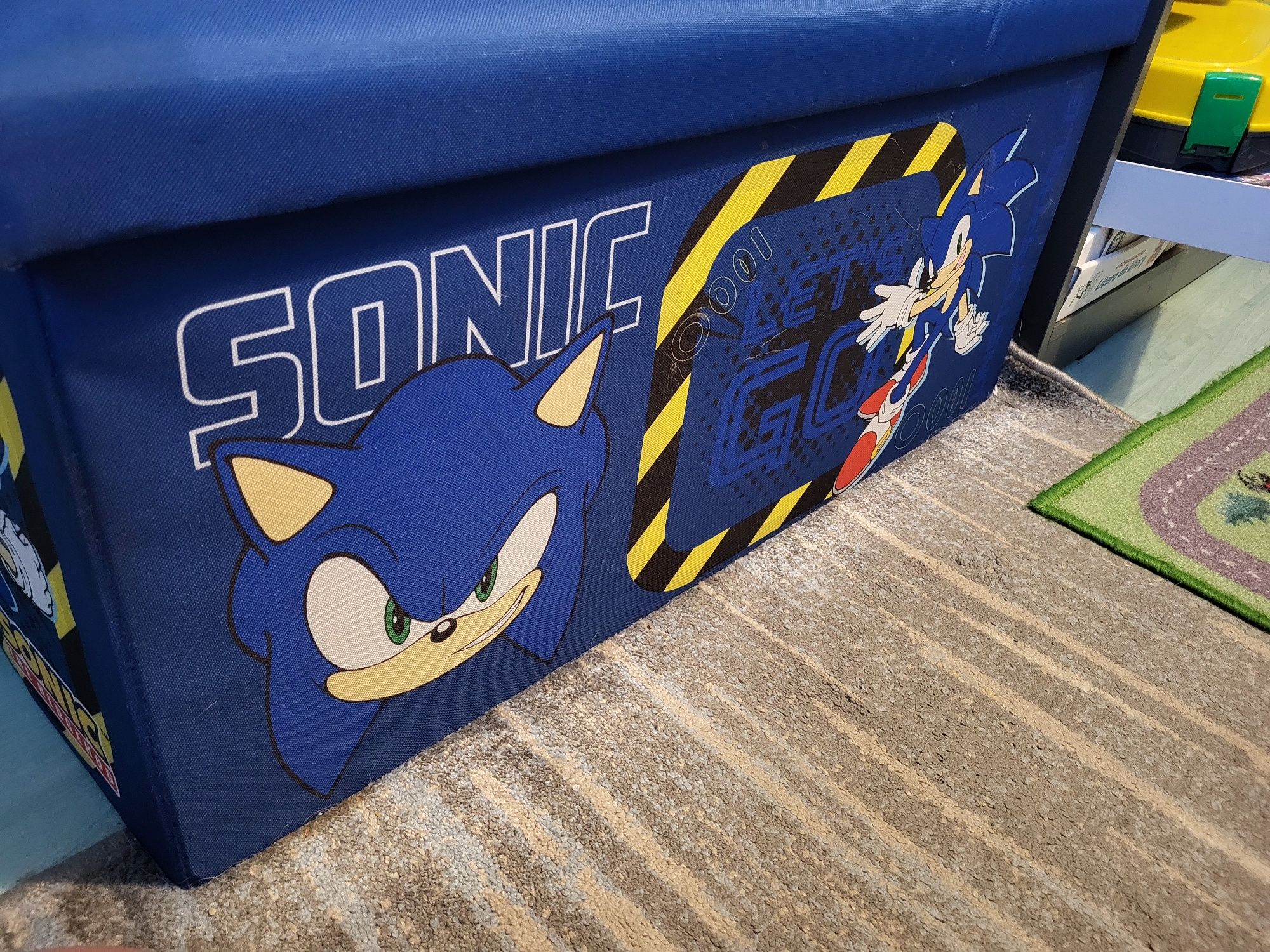 Pojemnik na zabawki-sonic