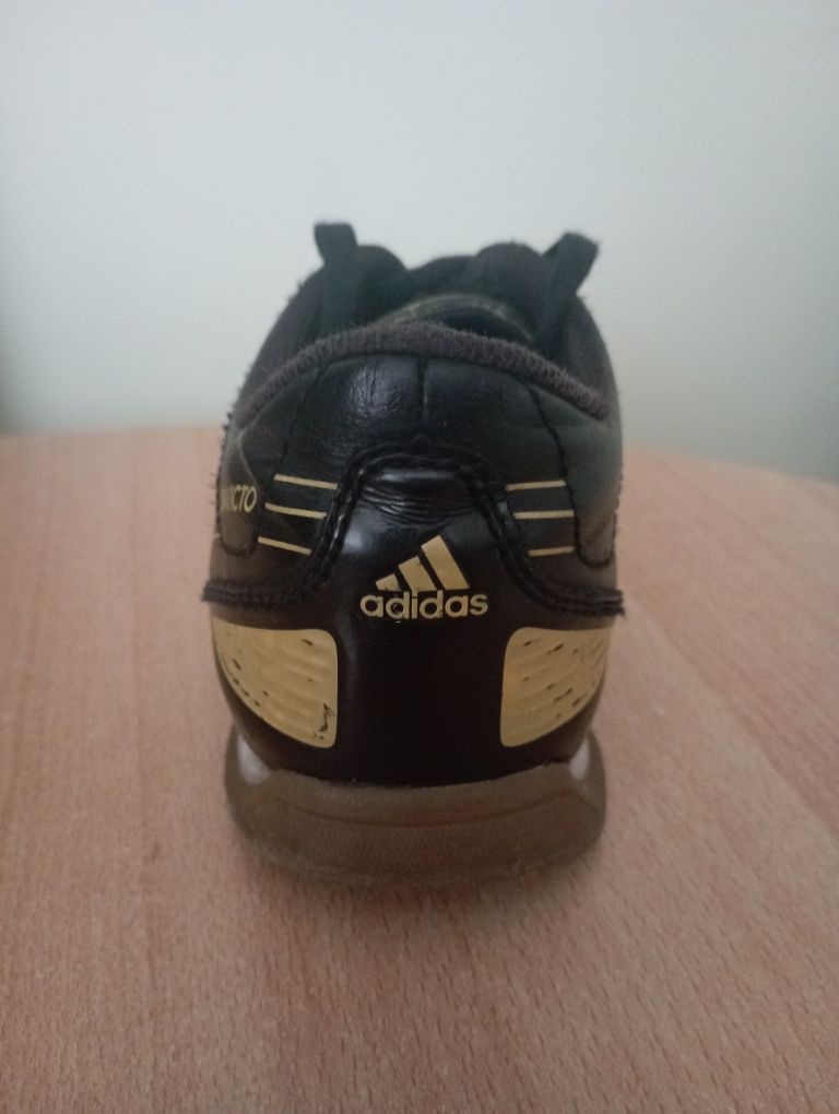 Футзалки Addidas кожані