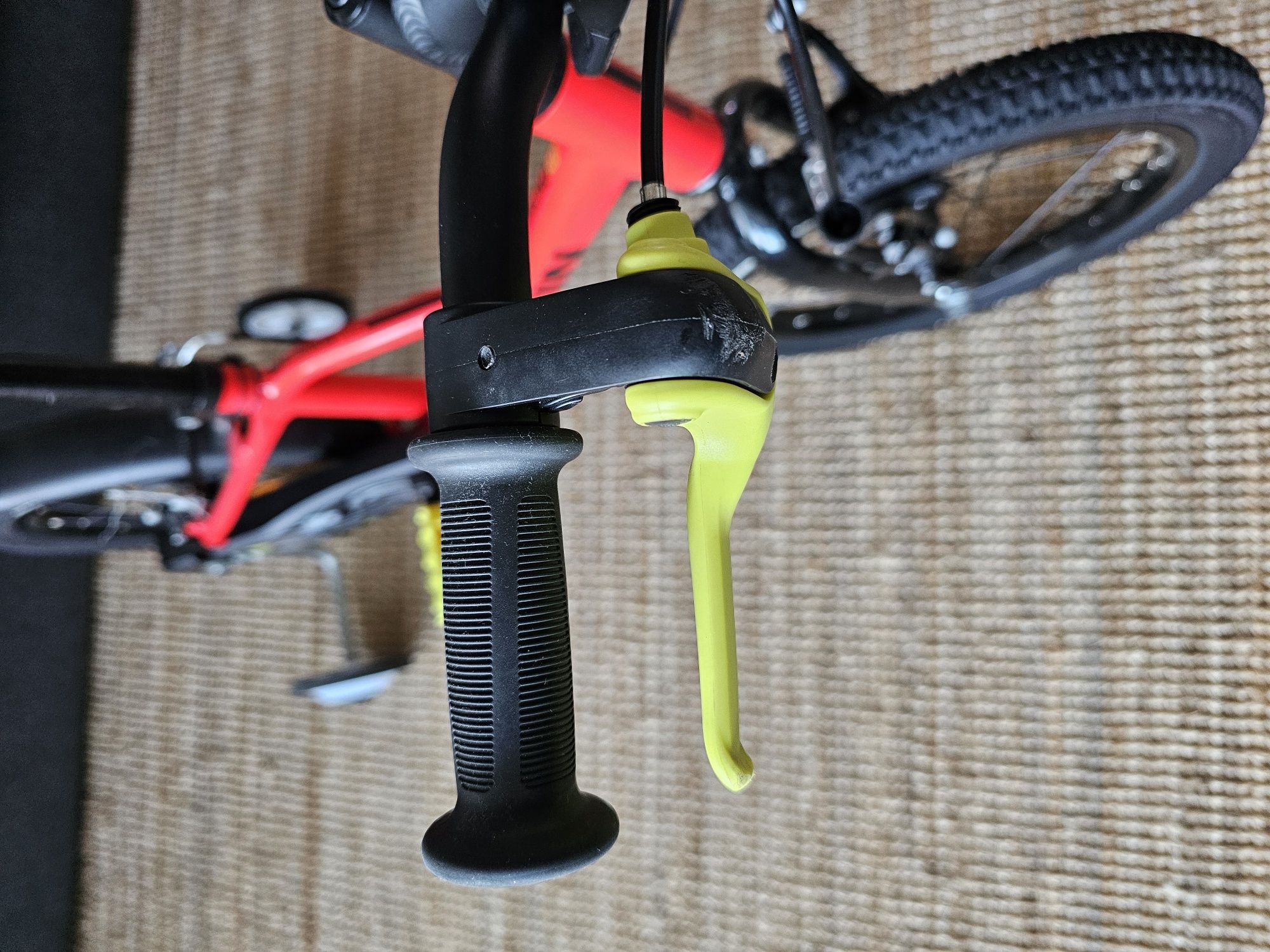 Bicicleta criança BTwin Racing 900