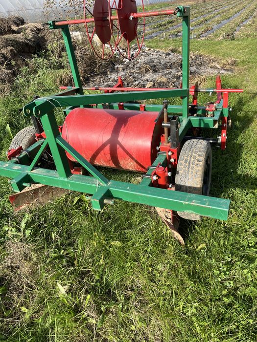 Продам пленкоукладчик грядоутворювач