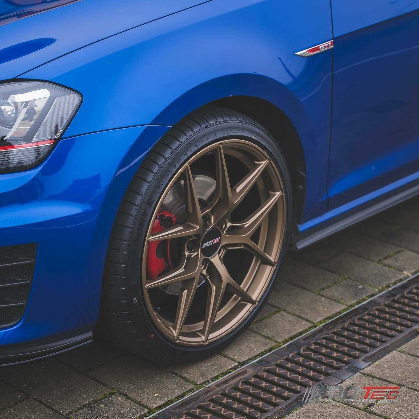 Felgi Motec MCR4 ULTIMATE 19" 19x8,5" 8J 8,5J 5x112
