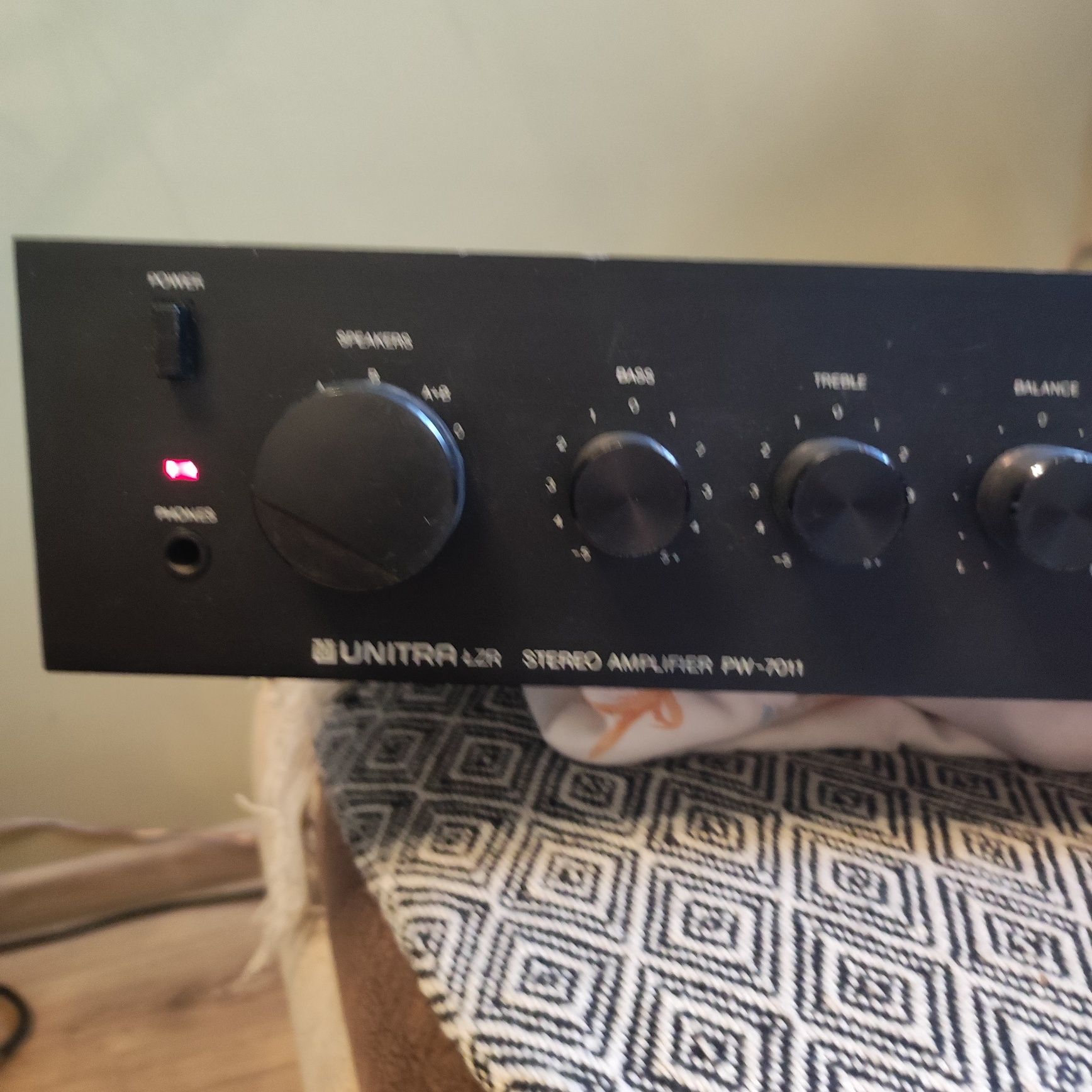 Wzmacniacz Unitra ŁZR.Stereo PW-7011