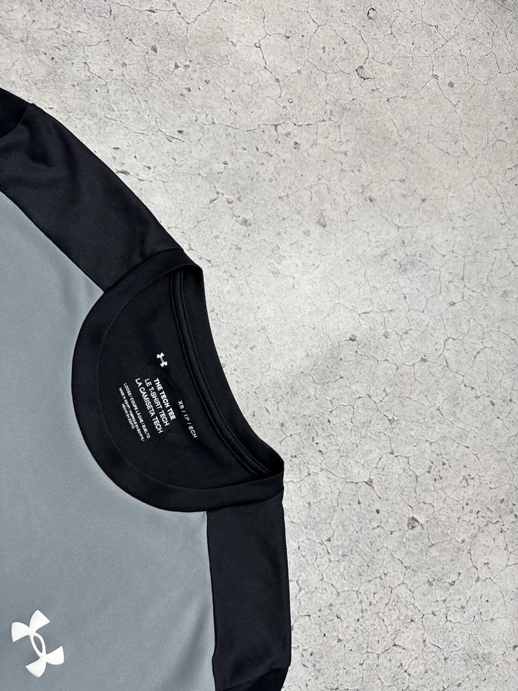 Мужская Спортивная Футболка Under Armour Оригинал XS