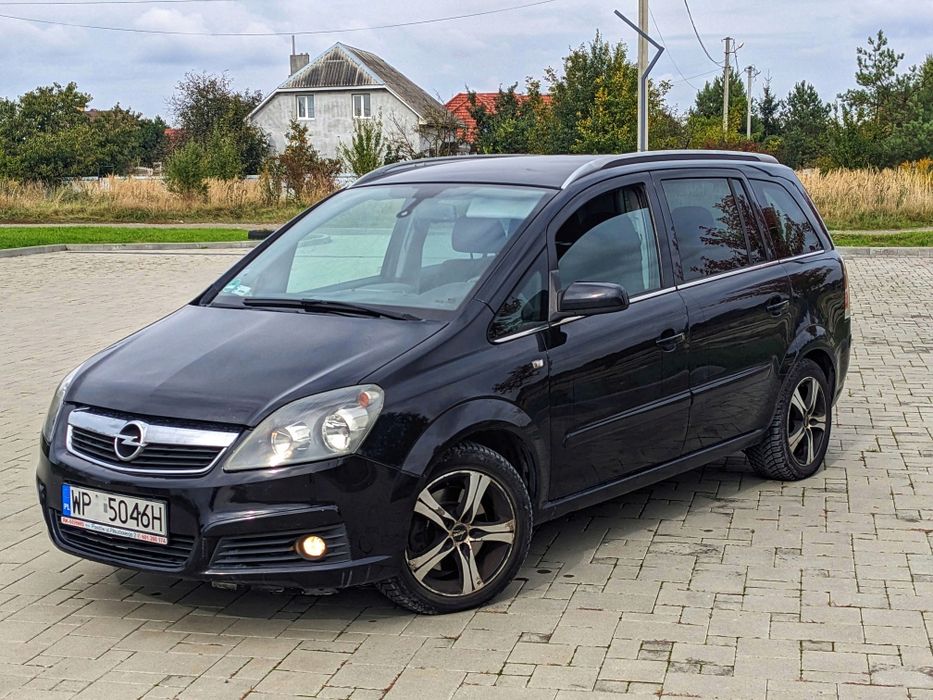 Opel Zefira 1.9дизель 2006р в Україні