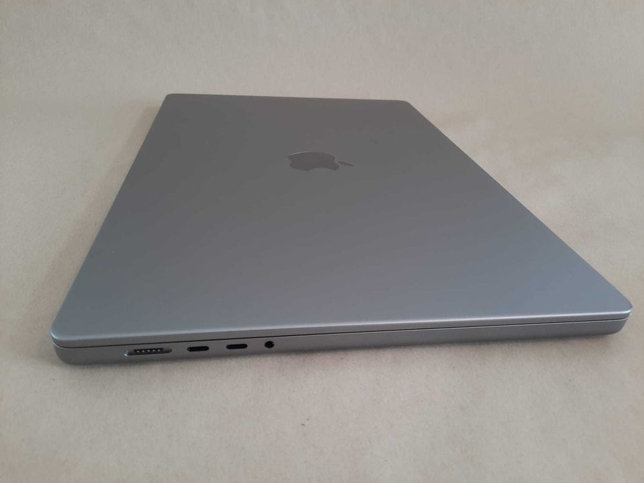 MacBook Pro 16" M1 Pro da Apple CPU 10‑core 16GB 512 SSD