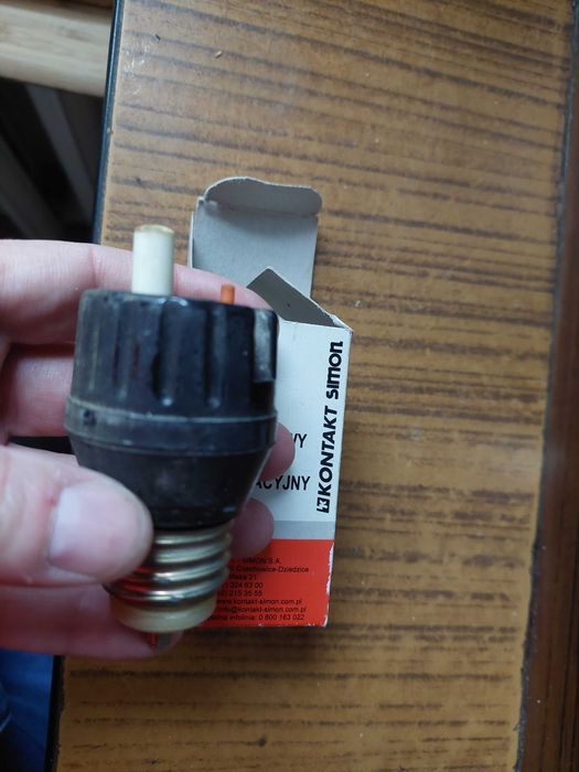 Bezpiecznik 10A AUTOMAT 230v