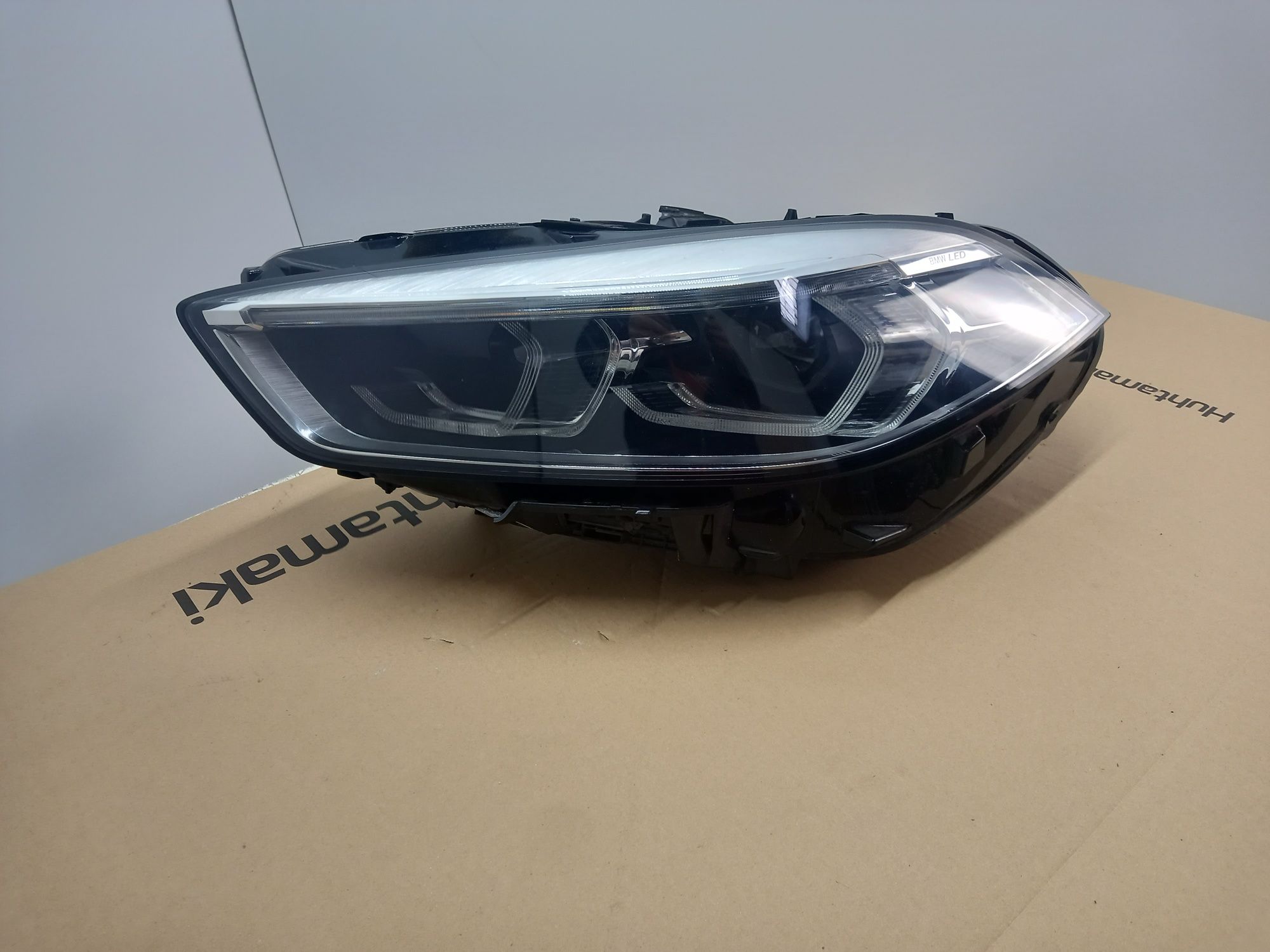 Lampa przednia lewa BMW 1 F40 full led