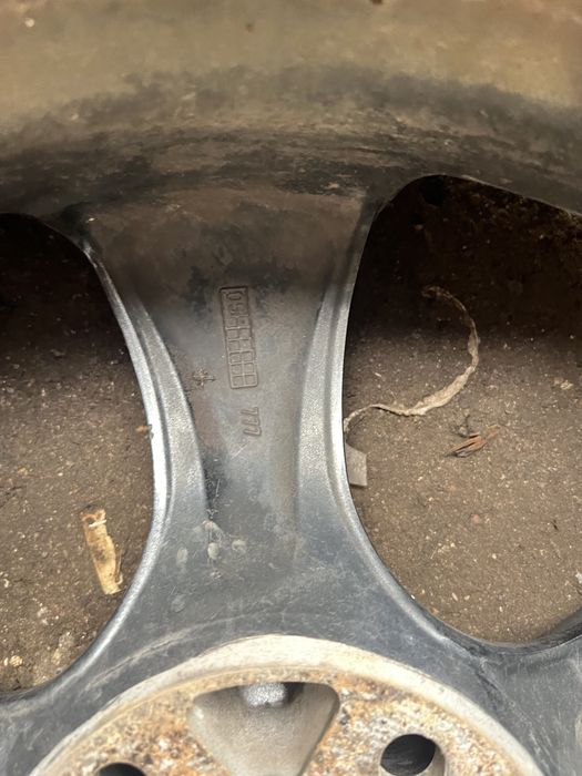 Комплект литые диски ALUTEC STORM W7 R17