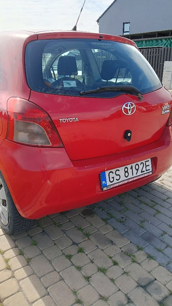 Toyota Yaris 2006 r. - cena do negocjacji, aktualny nowy przegląd