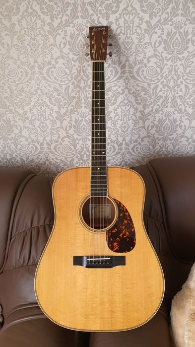 Larrivee D-50Е Traditional (не Martin, Taylor, Gibson, Guild, PRS)