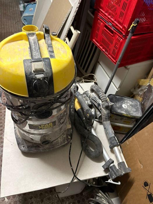 Girafa lixadeira + aspirador industrial