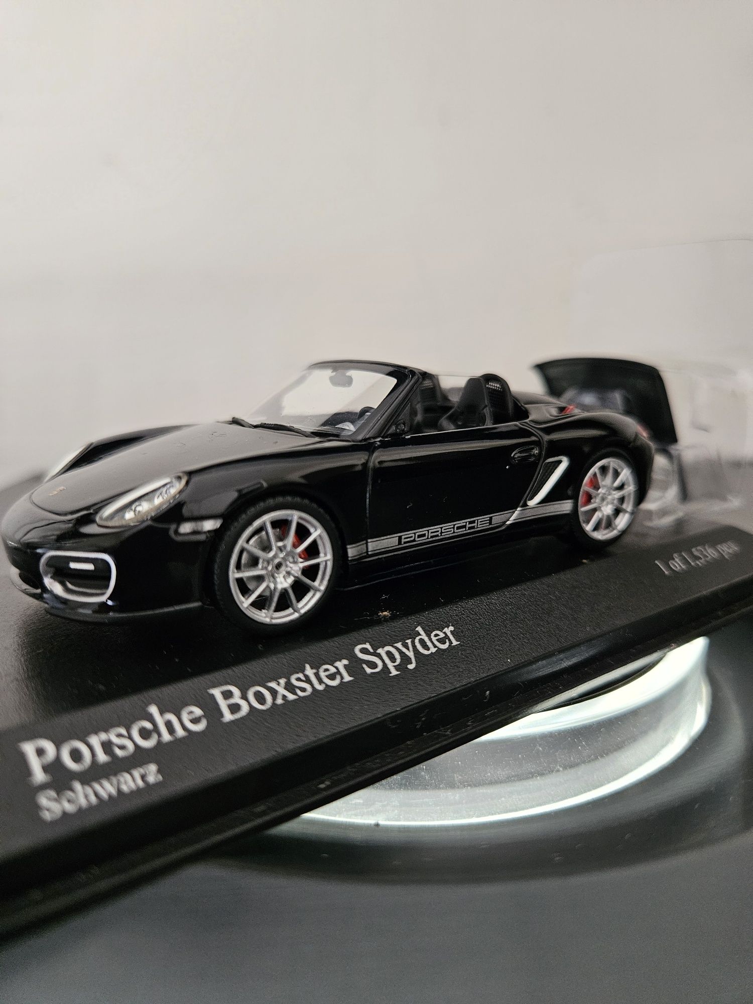 Porsche Boxter Spyder Minichamps