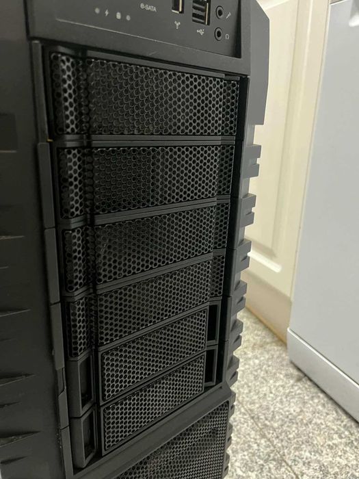 Caixa Coolermaster HAF X64284347191171123