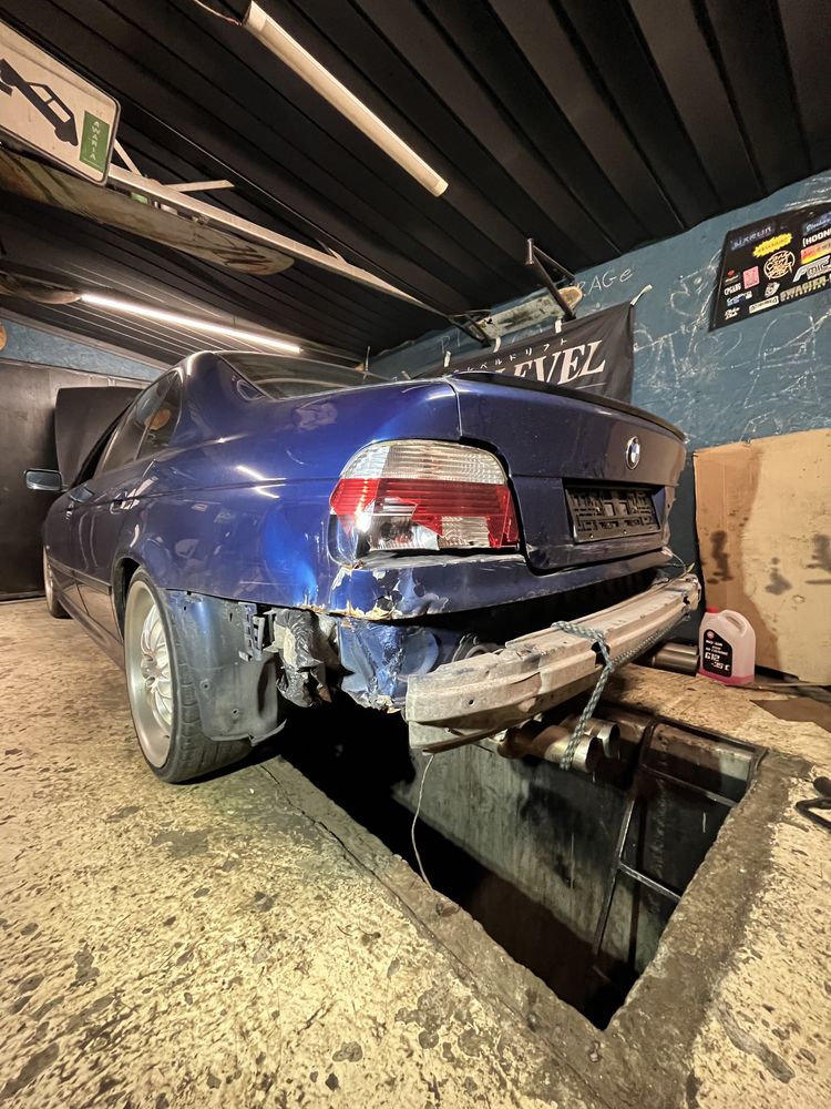 BMW e39 seria 5 części, na części 4.4 v8 m62