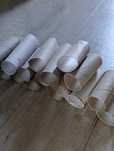 Tekturowe rolki 300 szt. po papierze toaletowym po 20 gr (cena do uzgo