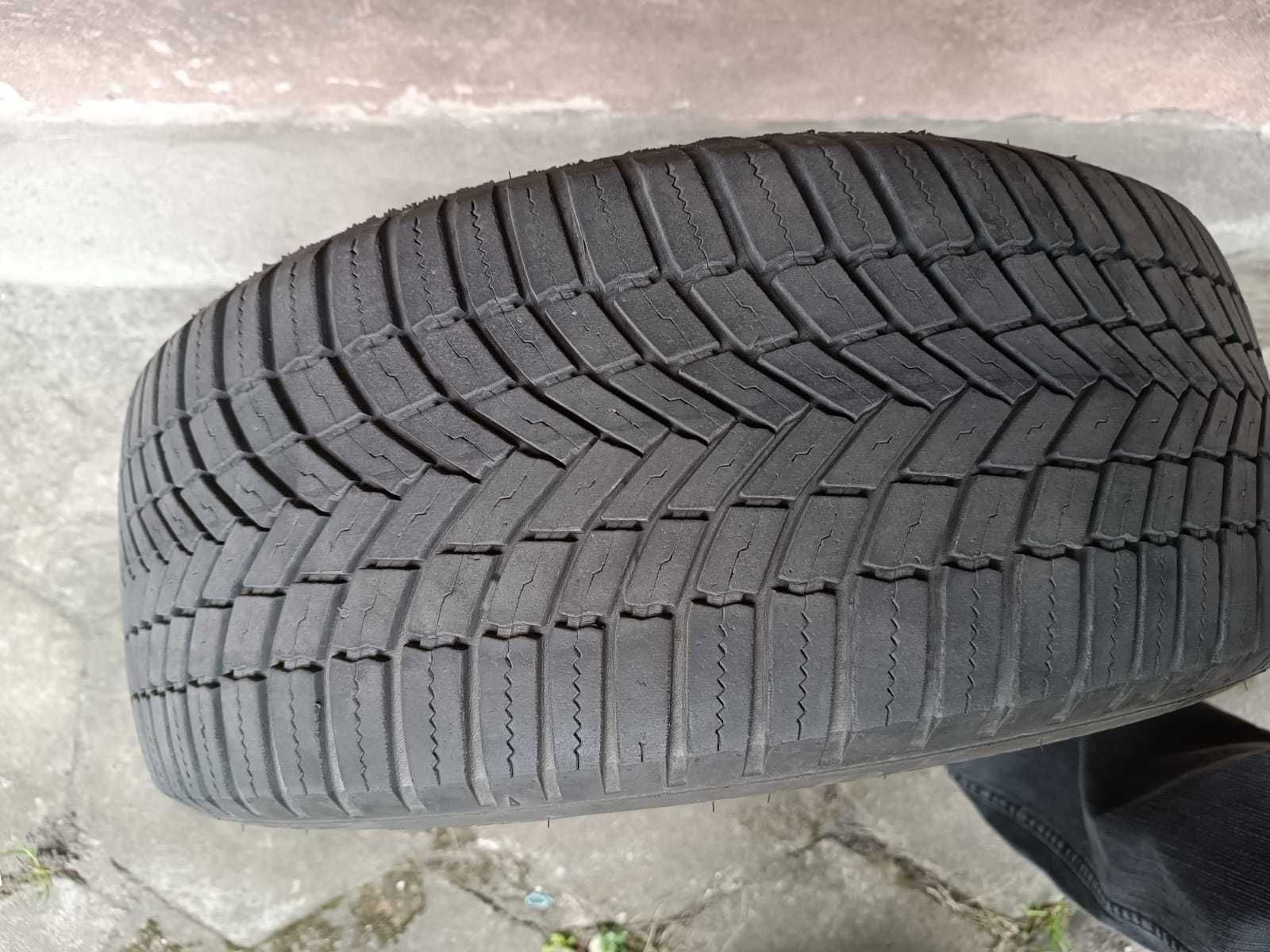 Bridgestone Weather Control A005 EVO 215/50 R17 opony całoroczne 2szt