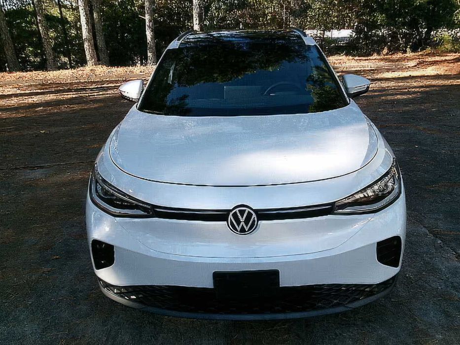 Volkswagen ID.4      2023