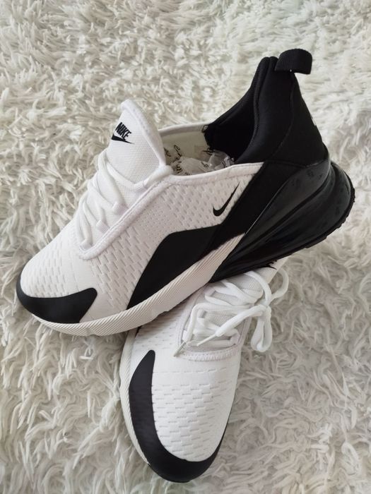 Nowe sportowe buty męskie