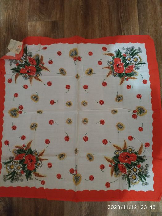 Платки,косынки х/б, шерстяные СССР.