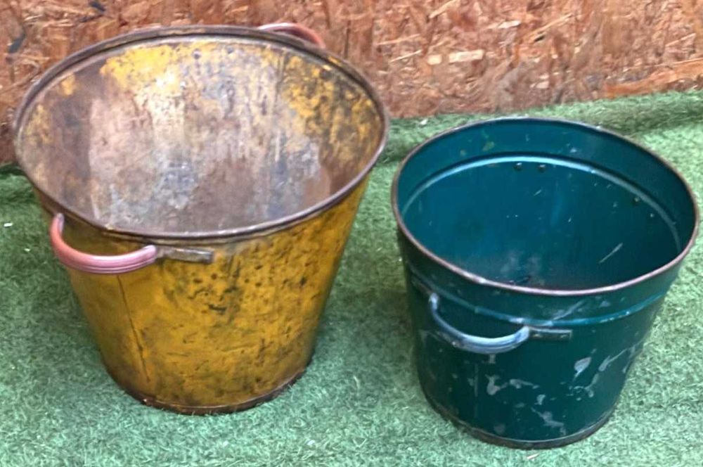 Cestos da vindima antigos, em latão