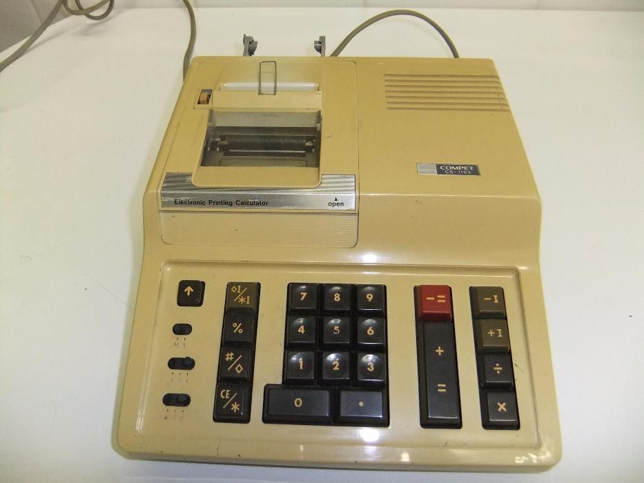 Máquina Calculadora COMPET CS - 1135. (vintage)