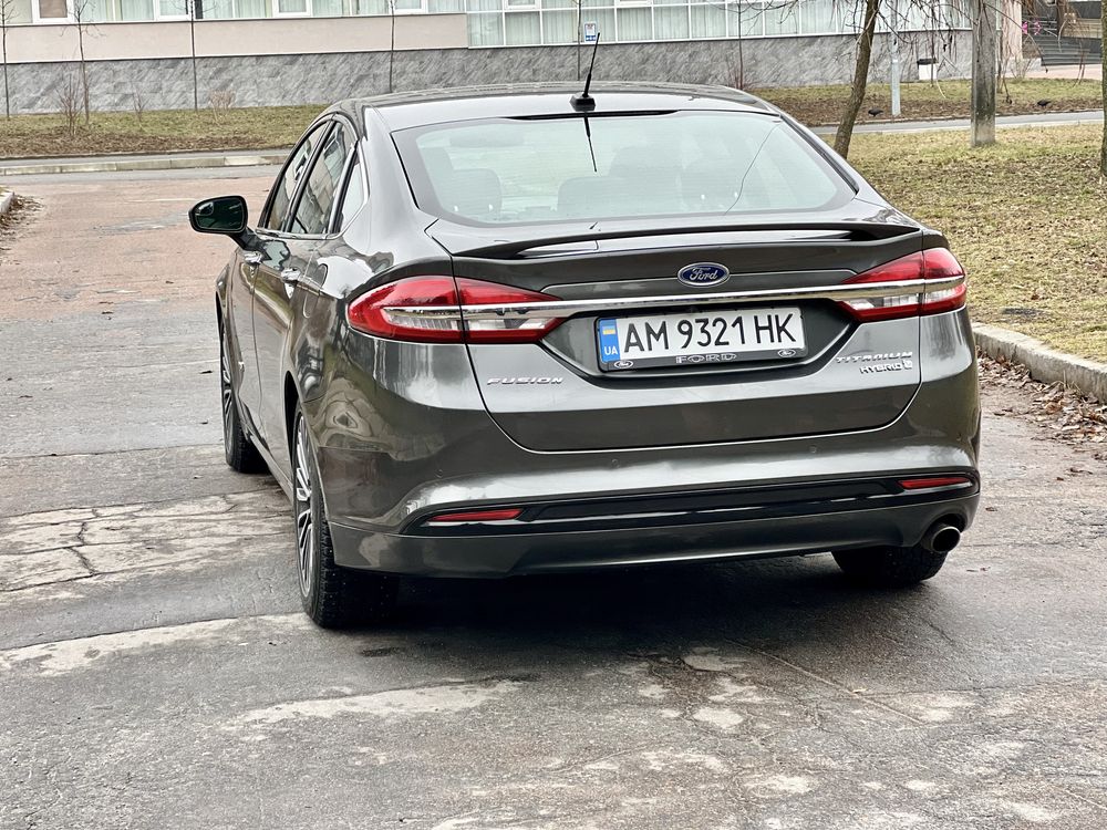 Продам Ford Fusion Hybrid