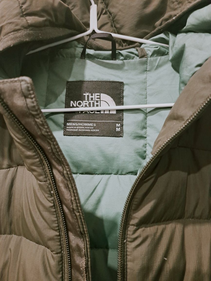 Puchowa kurtka TheNorthFace M z kapturem