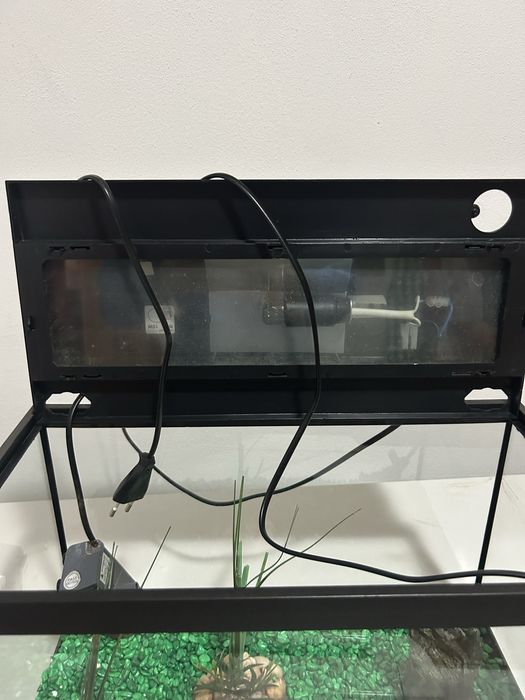 Aquario c/Decoração e Filtro