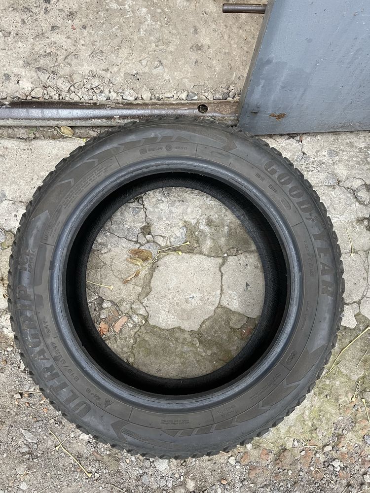 Резина GOODYEAR  215/55/17