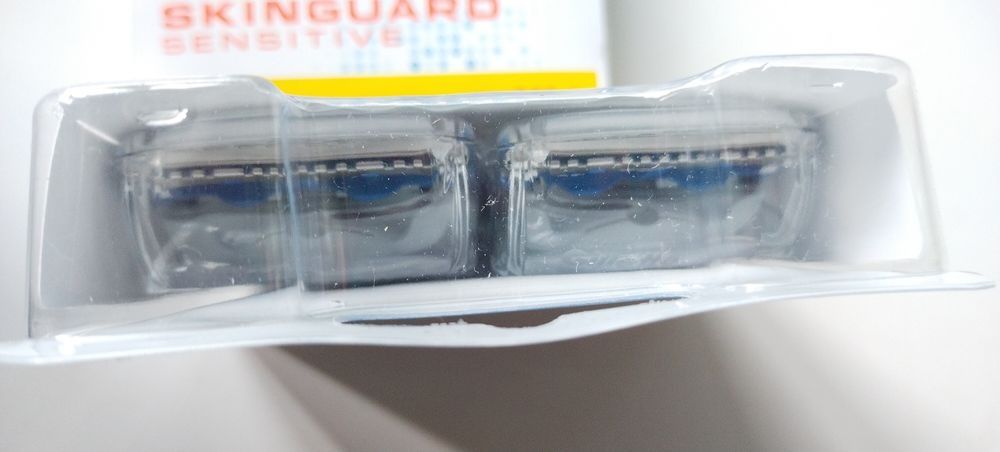 Gillette SkinGuard Sensitive xl, 8 шт. касети для гоління