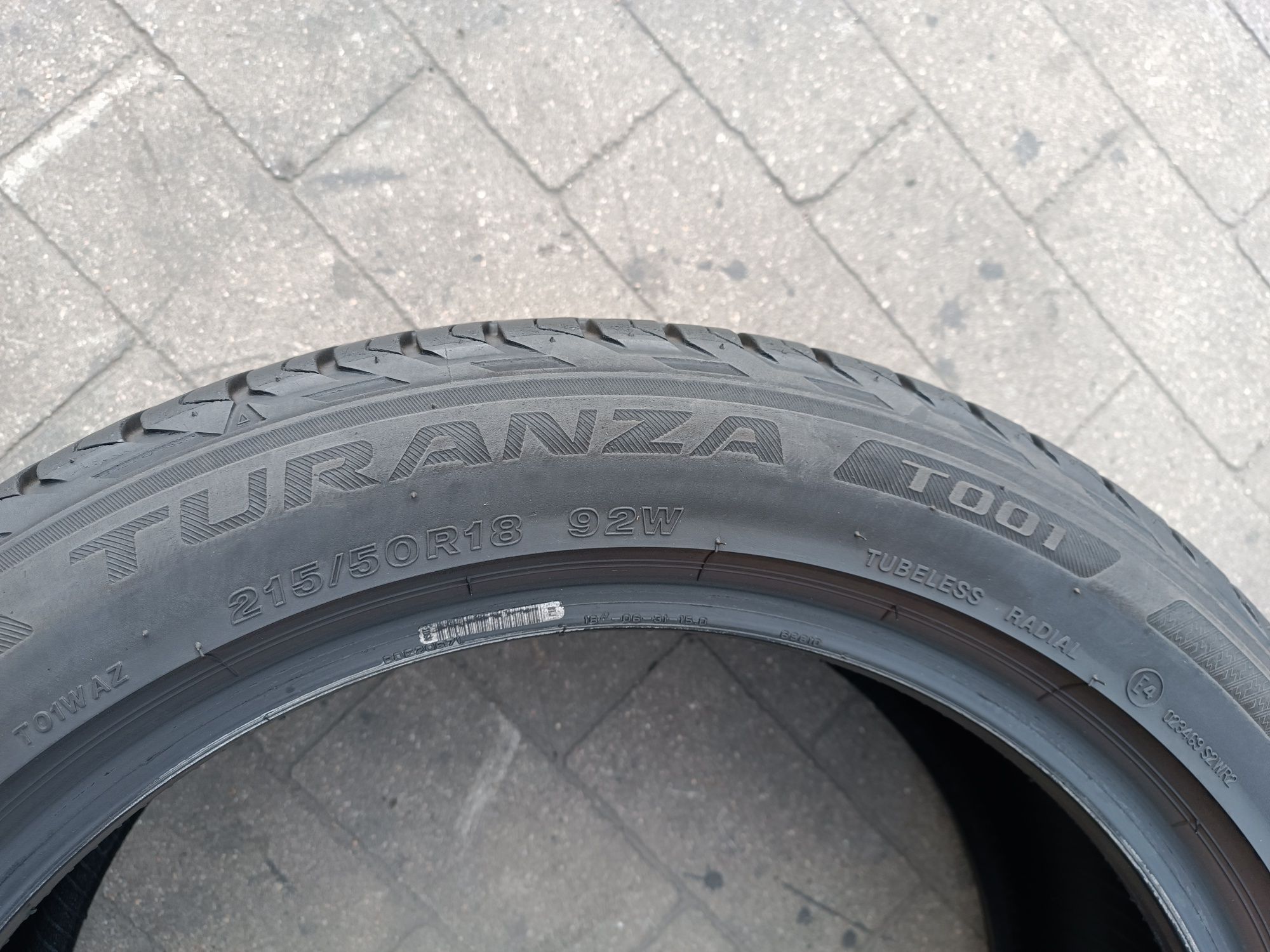 215/50R18 Bridgestone Turanza T001  92 W