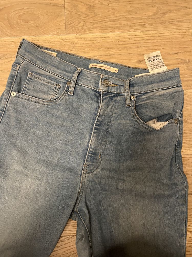 Dżinsy Levis Mile High Super Skinny W30L28