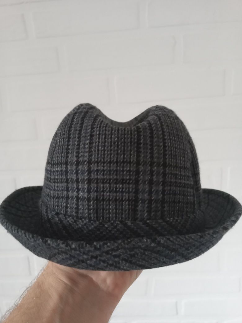 Шляпа ,капелюх, кеппі (Твідова , Tweed)