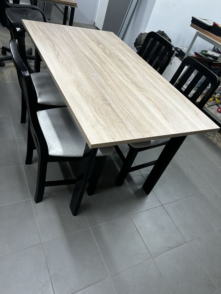 Stol + 4 krzesla 1400* 800