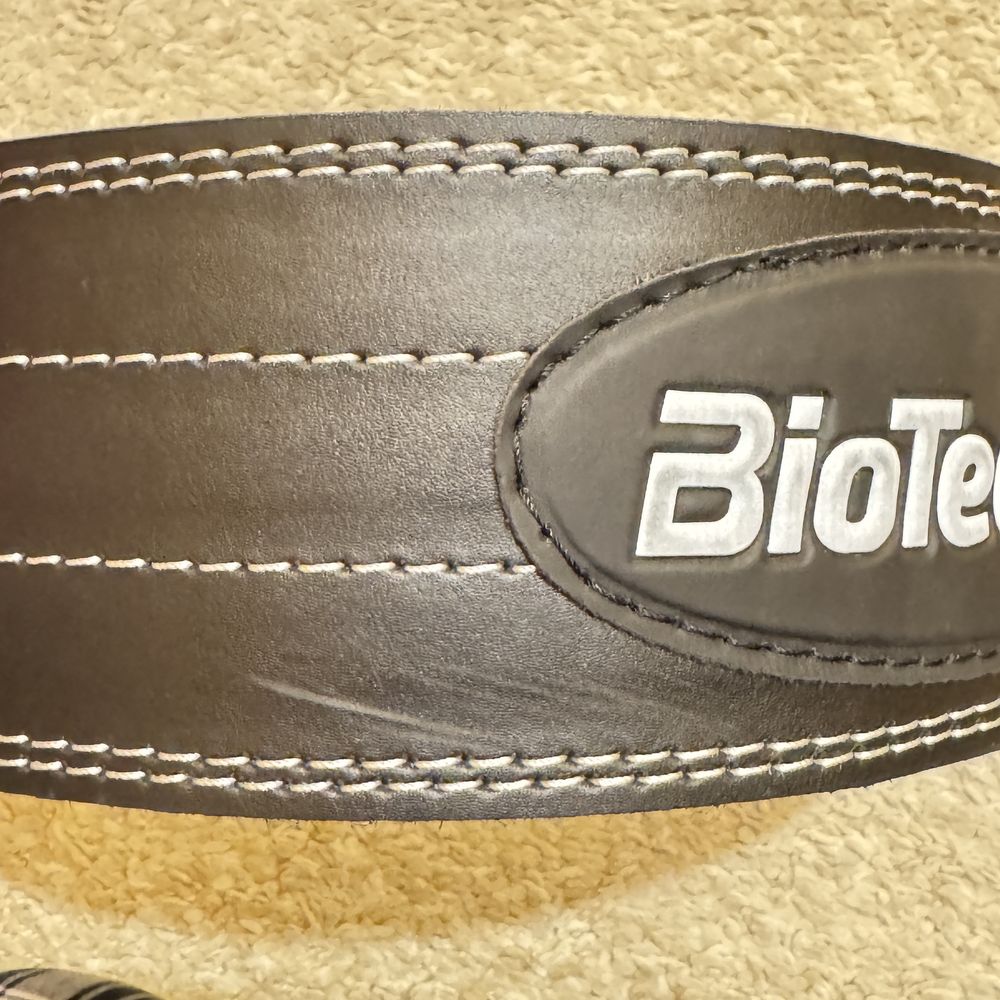 Pas kulturystyczny  BiotechUSA  M – jak nowy  max talia 88 cm