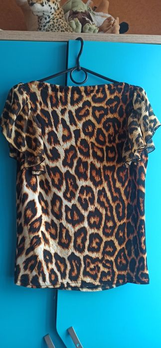 Продам  женские кофточки.