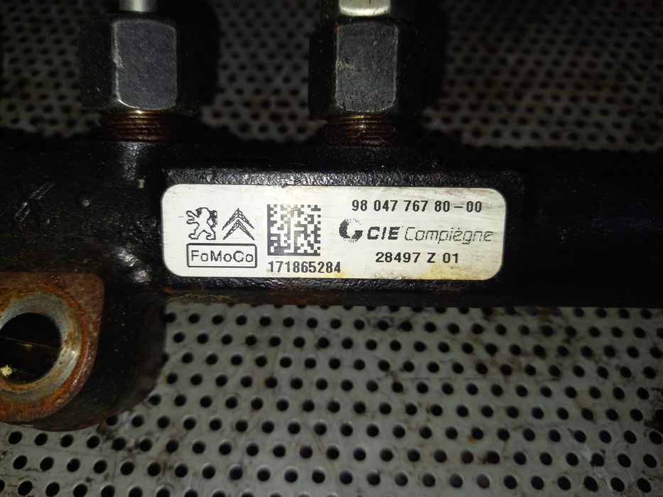 Listwa wtryskowa paliwa czujnik kompletny peugeot citroen 1.6 bluehdi