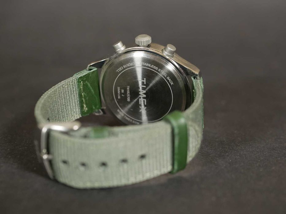 Timex Expedition Tw4B26700 с хронографом и с подсветкой Indiglo