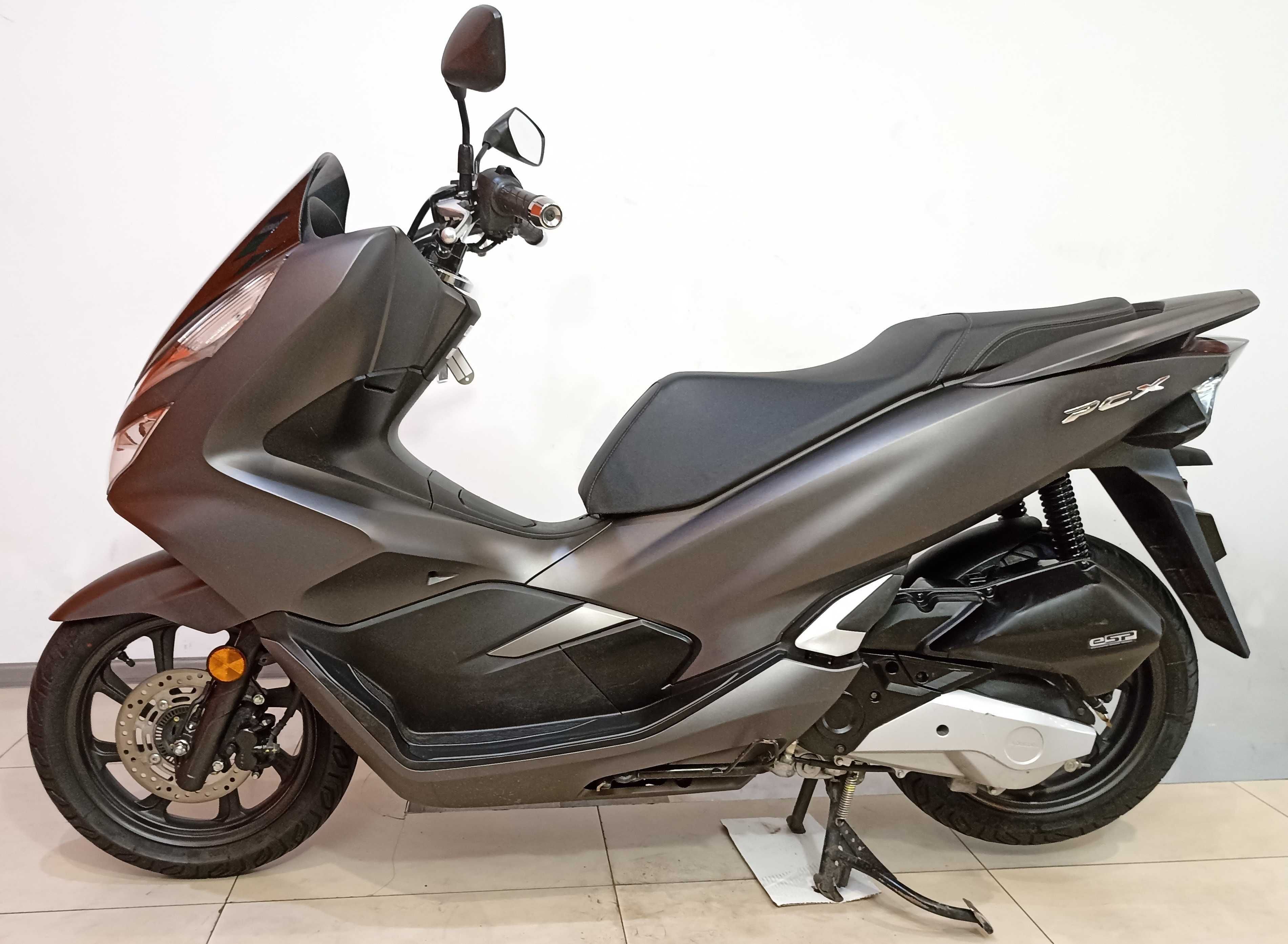 Honda PCX 125 tylko 8 tys przebiegu BARDZO ZADBANA ABS Start/Stop 2020