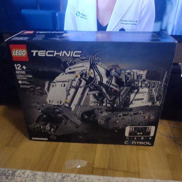 Lego Technic Liebherr 42100 R9800 full