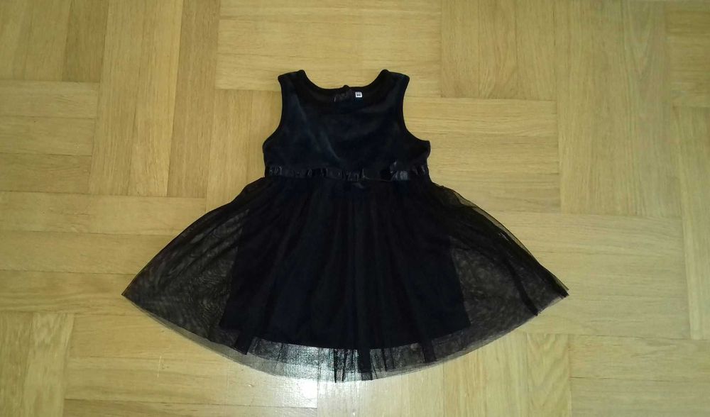 86 tiulowa czarna sukienka wizytowa świąteczna