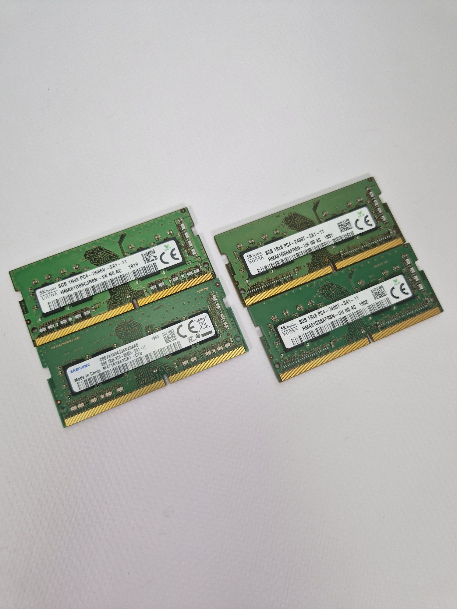 Оперативна память SKhynix 16/8Gb/DDR4/2400