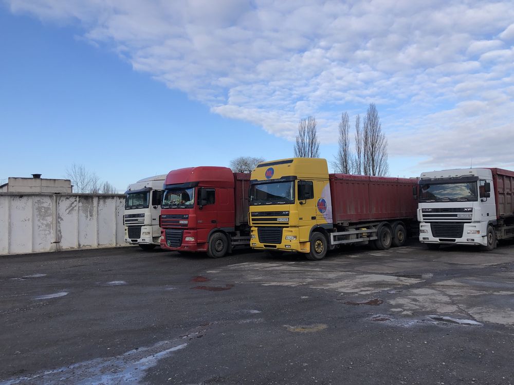 DAF XF 105 410 рік випуску 2007.