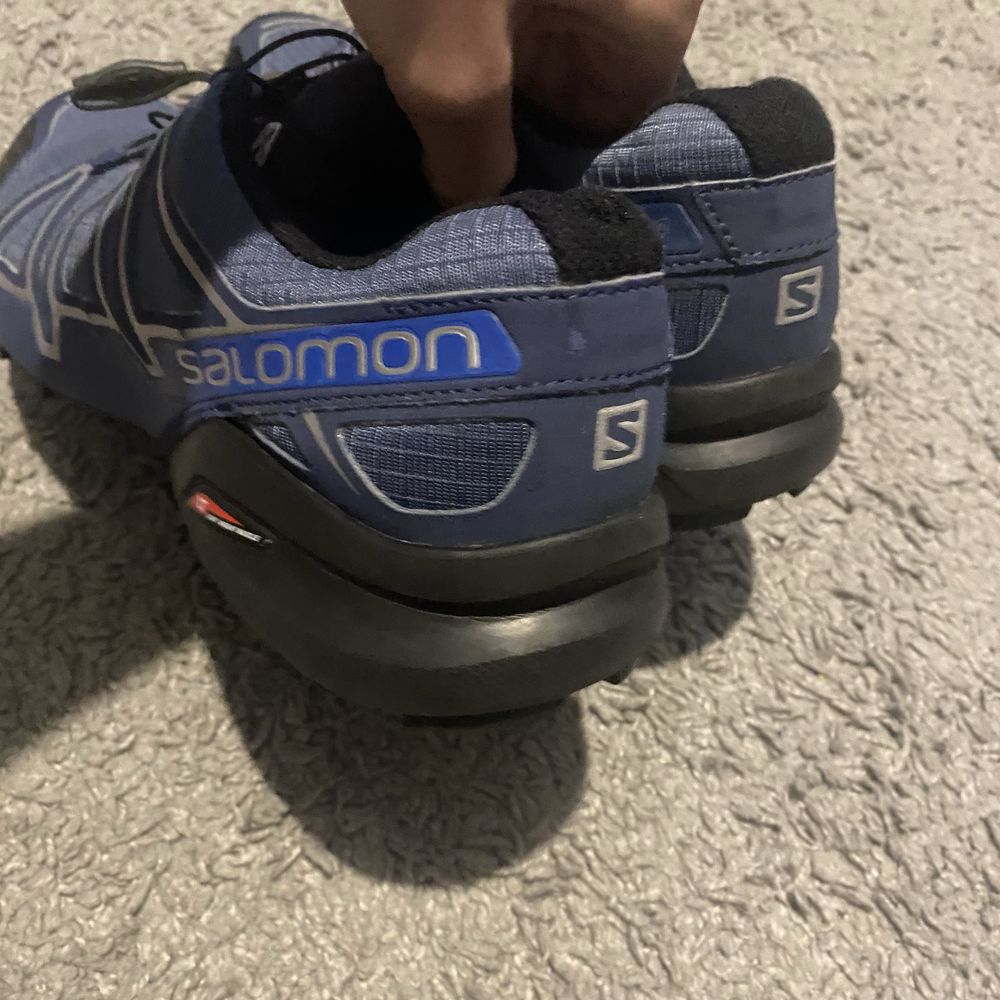 Кроссовки Salomon Speedcross