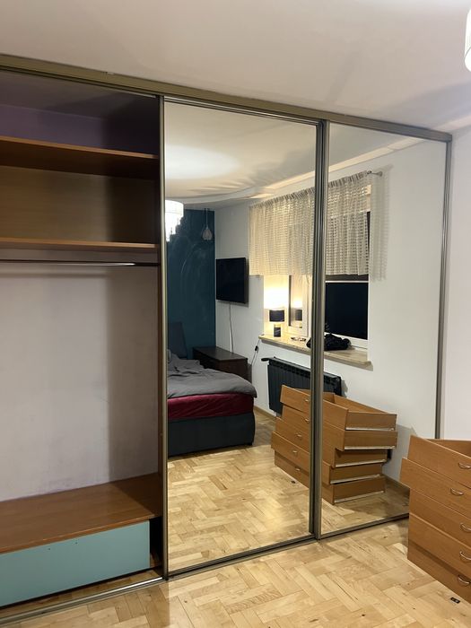 Szafa z lustrami do zabudowy